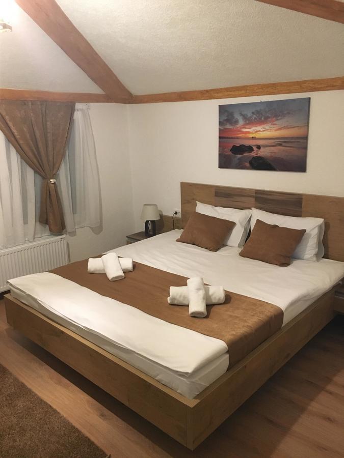 Bed And Breakfast Divanhana Novi Pazar Exterior foto
