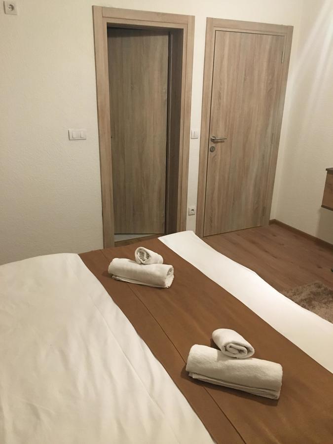 Bed And Breakfast Divanhana Novi Pazar Exterior foto